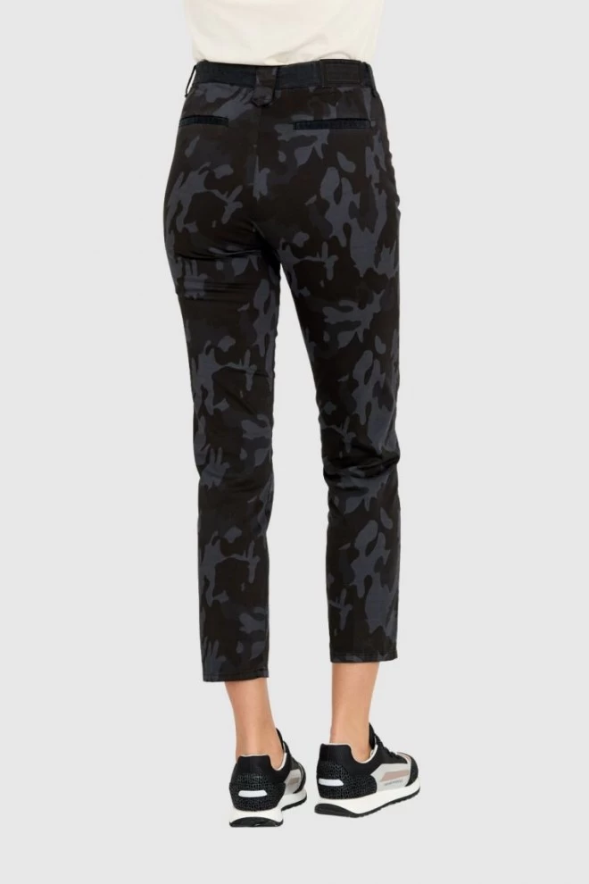 AERONAUTICA MILITARE Women's chinos pants in black morocco