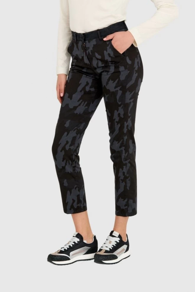 AERONAUTICA MILITARE Women's chinos pants in black morocco