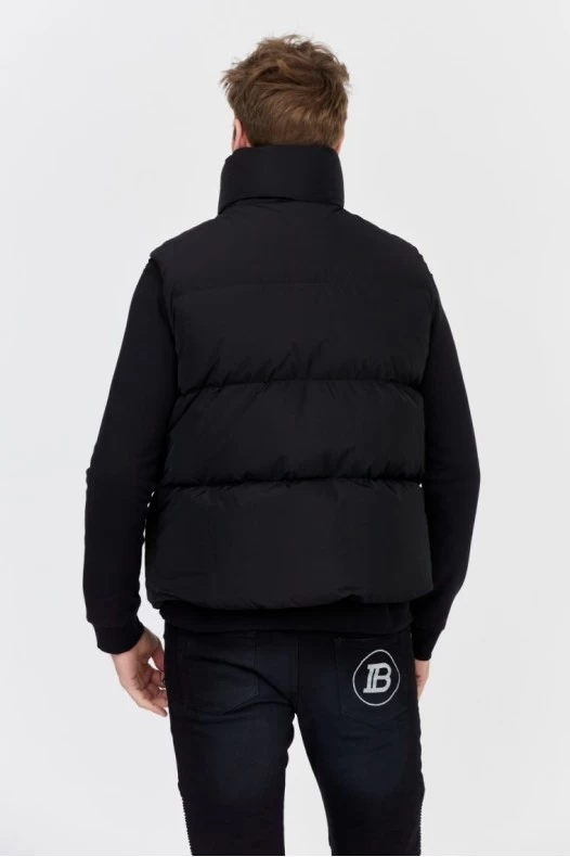 DSQUARED2 Чорний пуховик...