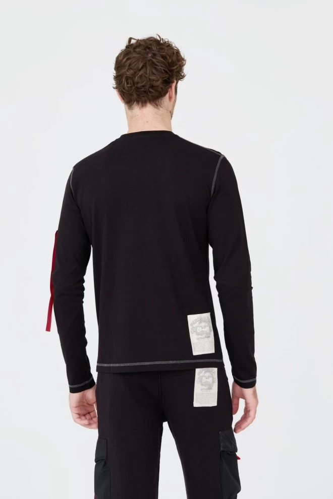 AERONAUTICA MILITARE Чорний лонгслів