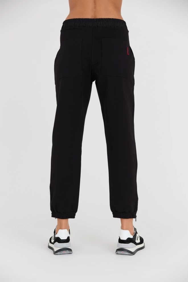 AERONAUTICA MILITARE Czarne spodnie dresowe Pantalone Felpa