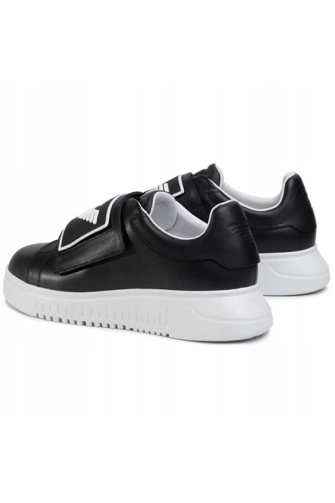 EMPORIO ARMANI Czarne sneakersy