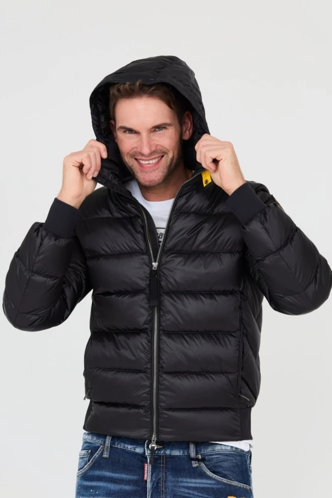 ПАРАДЖИЛЕТИ Чорна куртка Pharrell