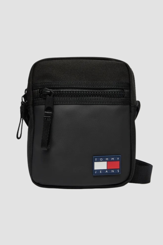 TOMMY JEANS Black men's everyday sachet