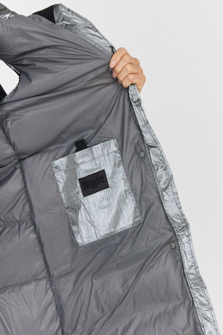 BLAUER Długi srebrny bezrękawnik puchowy Erika