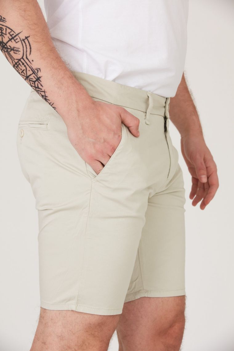 GUESS Beige men's shorts