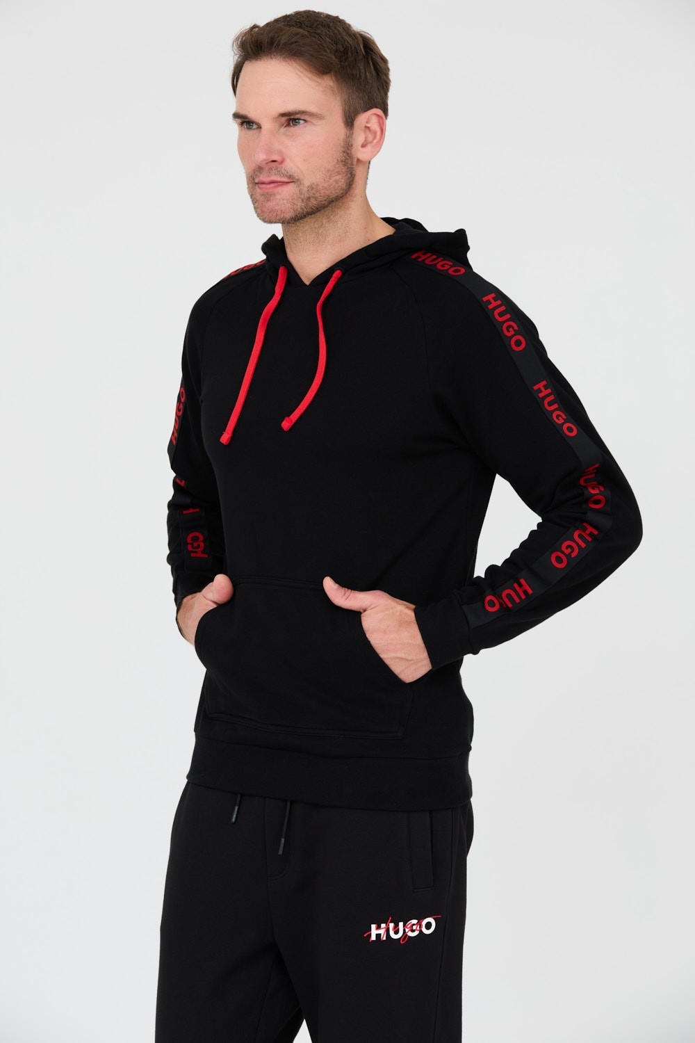 HUGO Czarna bluza z kapturem i lampasami