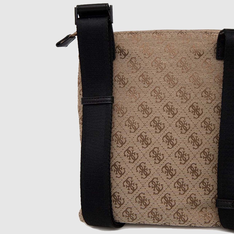 GUESS Brązowa torba męska na ramię w logo z saszetką