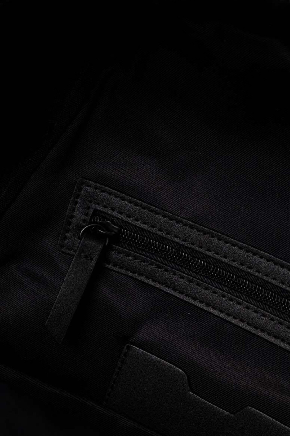 JUST CAVALLI Czarny plecak Range Institutional Logo - Sketch 2